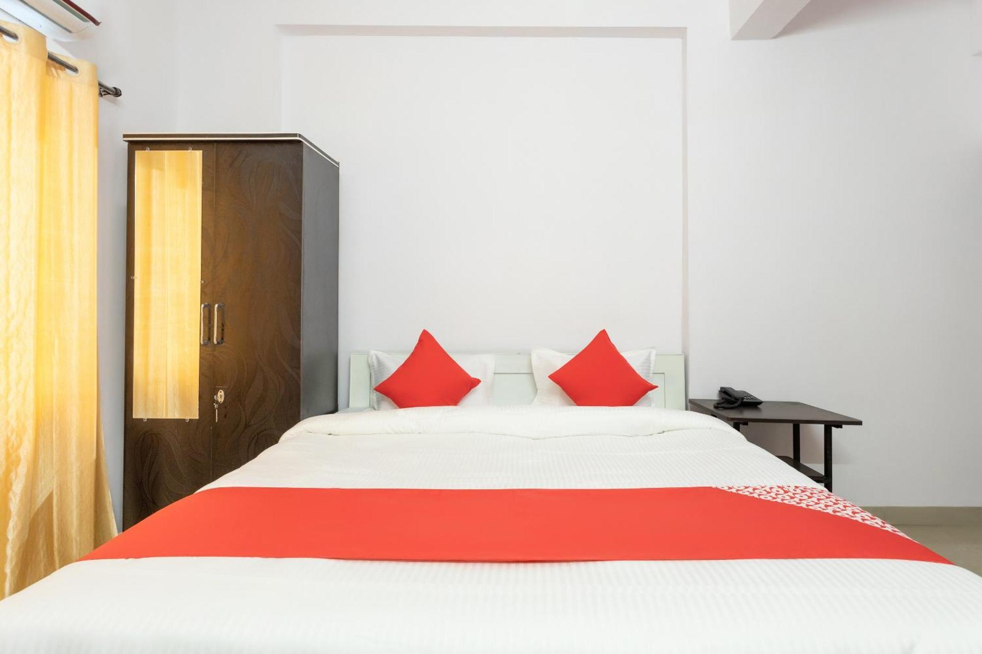 Hotel O Golden Star Bhopal Eksteriør billede