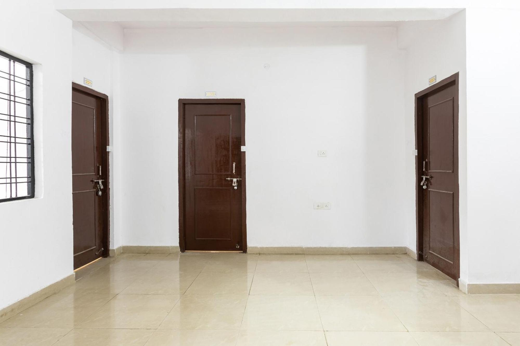 Hotel O Golden Star Bhopal Eksteriør billede